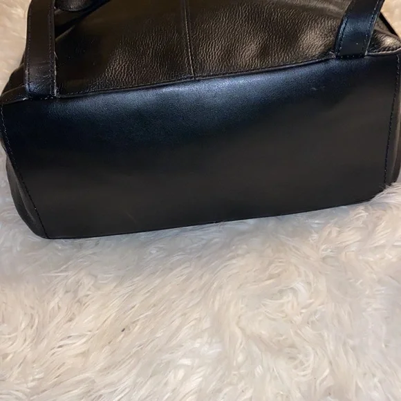 KELSI DAGGER GENUINE LEATHER BROOKLYN NORTHSIX BACKPACK - Picture 4 of 6